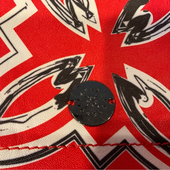 Tote Bag, Large BCBGeneration Tote - Picture 11 of 11